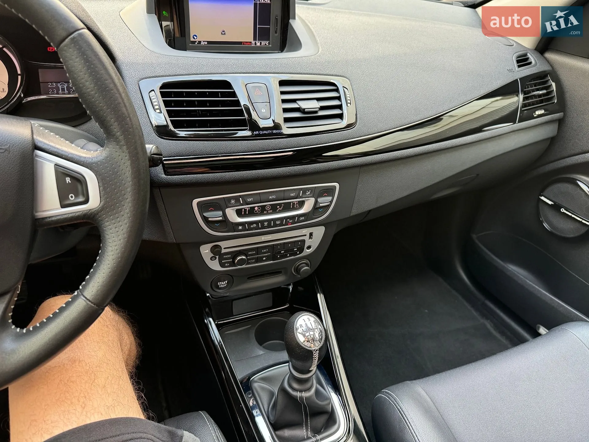 2012 Renault Megane - мініатюра 35