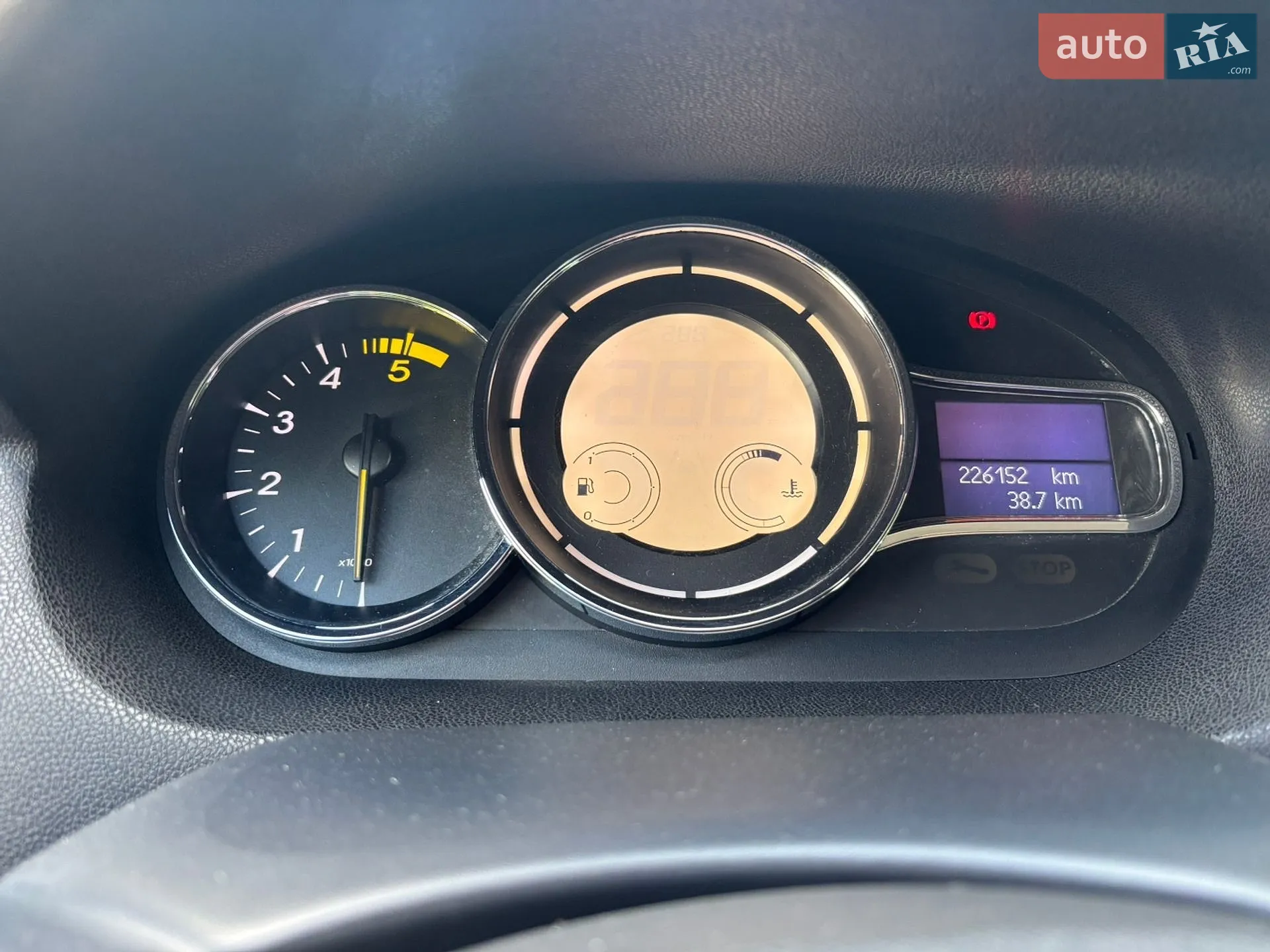2012 Hyundai Santa Fe - мініатюра 18