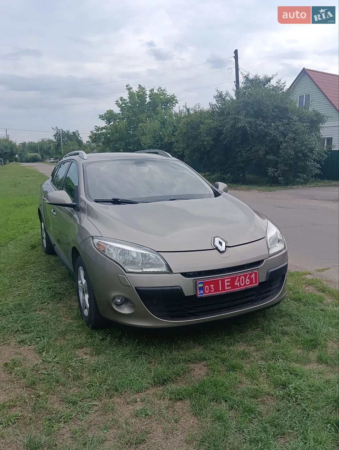 2010 Renault Megane - фото 1