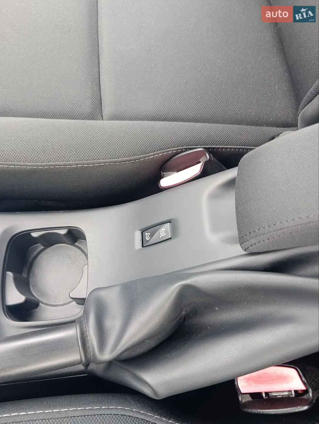 2010 Renault Megane - мініатюра 28
