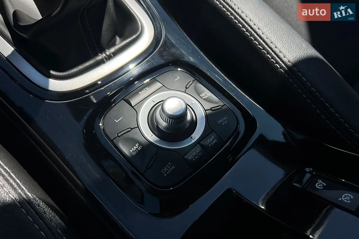 2011 Renault Megane - мініатюра 18