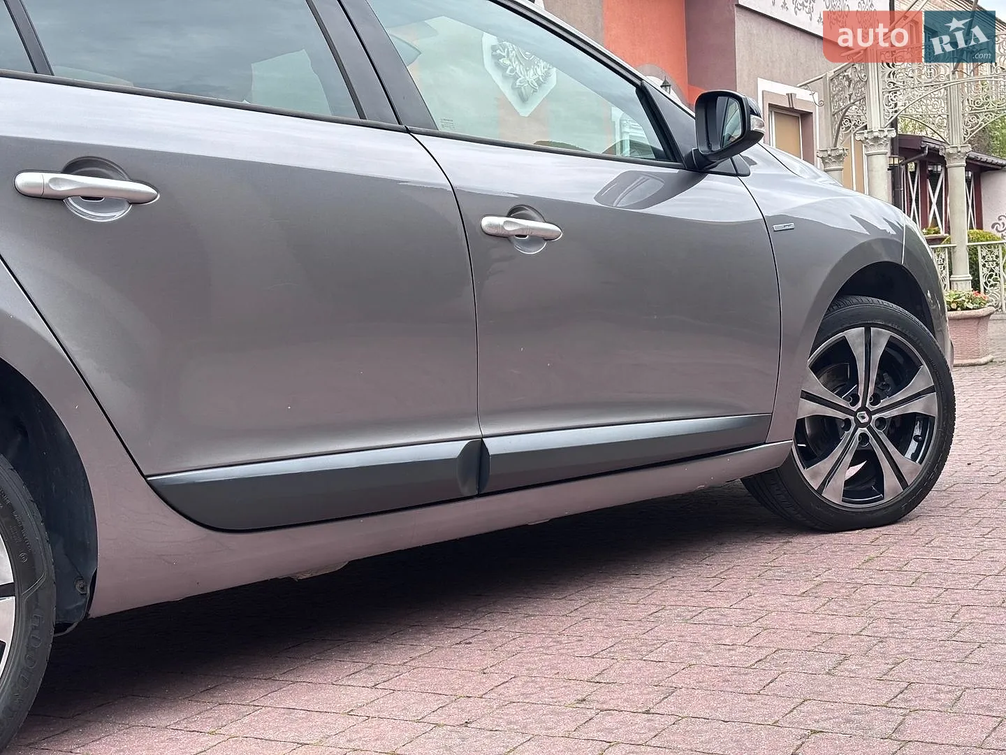 2011 Renault Megane - мініатюра 95