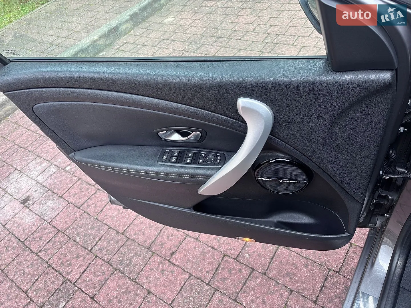 2011 Renault Megane - мініатюра 107
