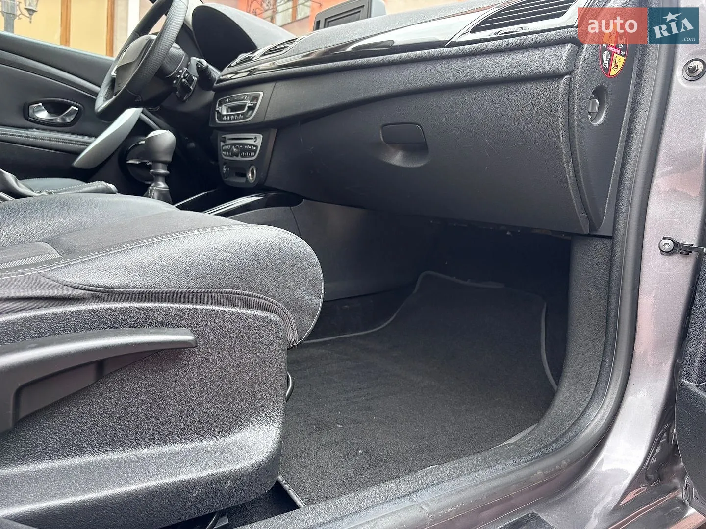 2011 Renault Megane - мініатюра 134