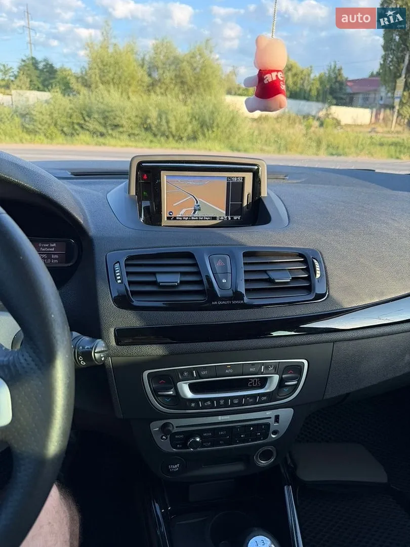 2012 Renault Megane - мініатюра 11