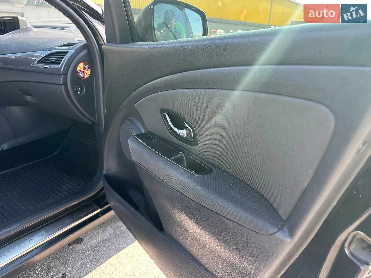 Renault Megane 2015 VIN VF1KZ140652939859 фото оголошення 12 з 30