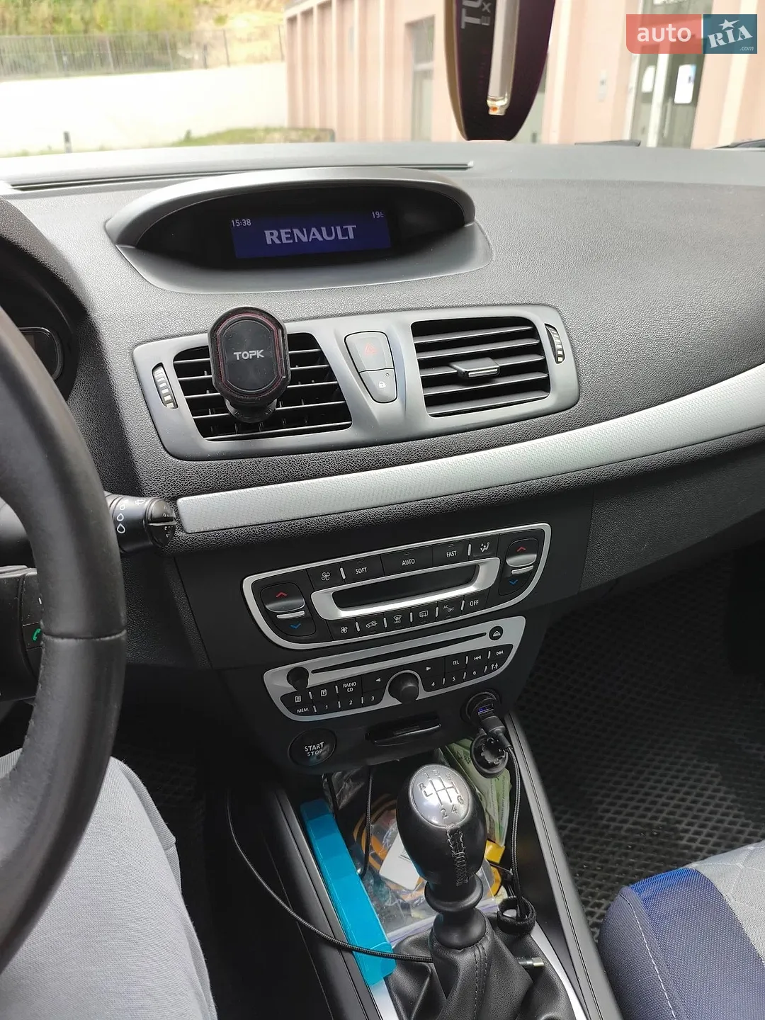 2012 Renault Megane - мініатюра 12