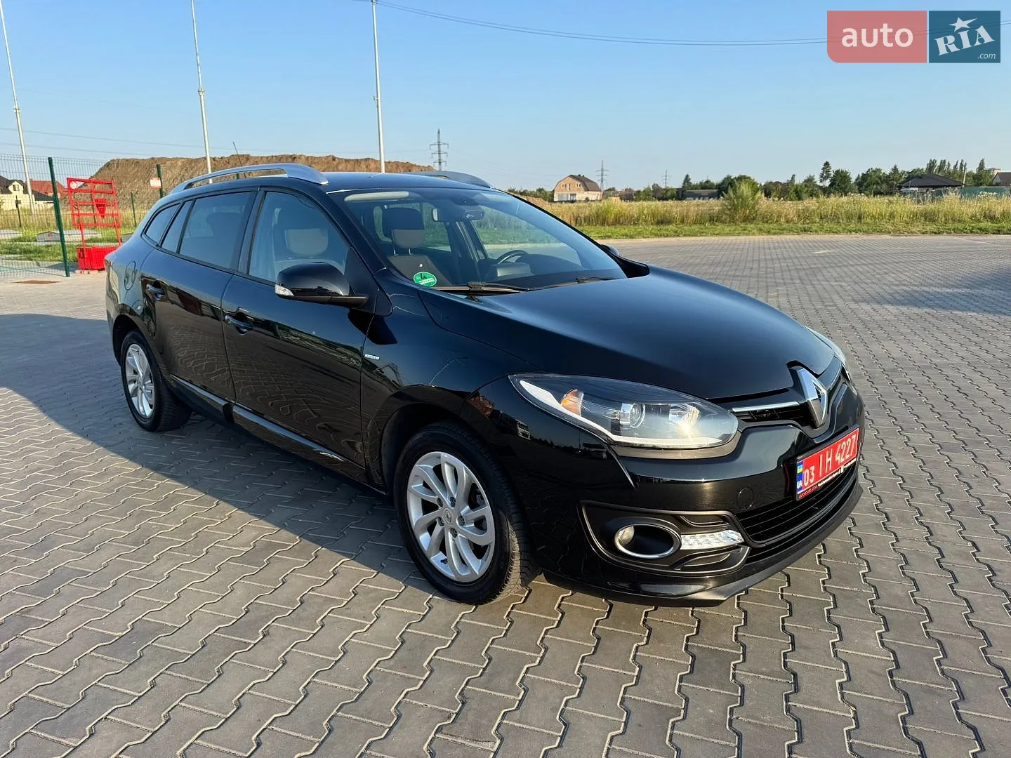 2014 Renault Megane - мініатюра 9
