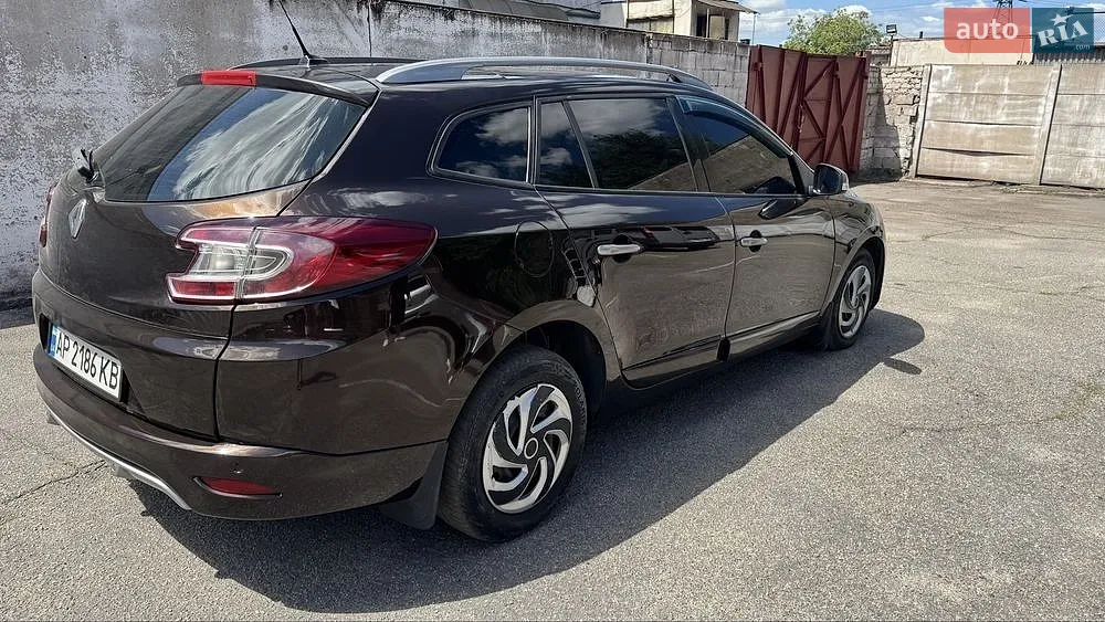 2012 Renault Megane - мініатюра 8