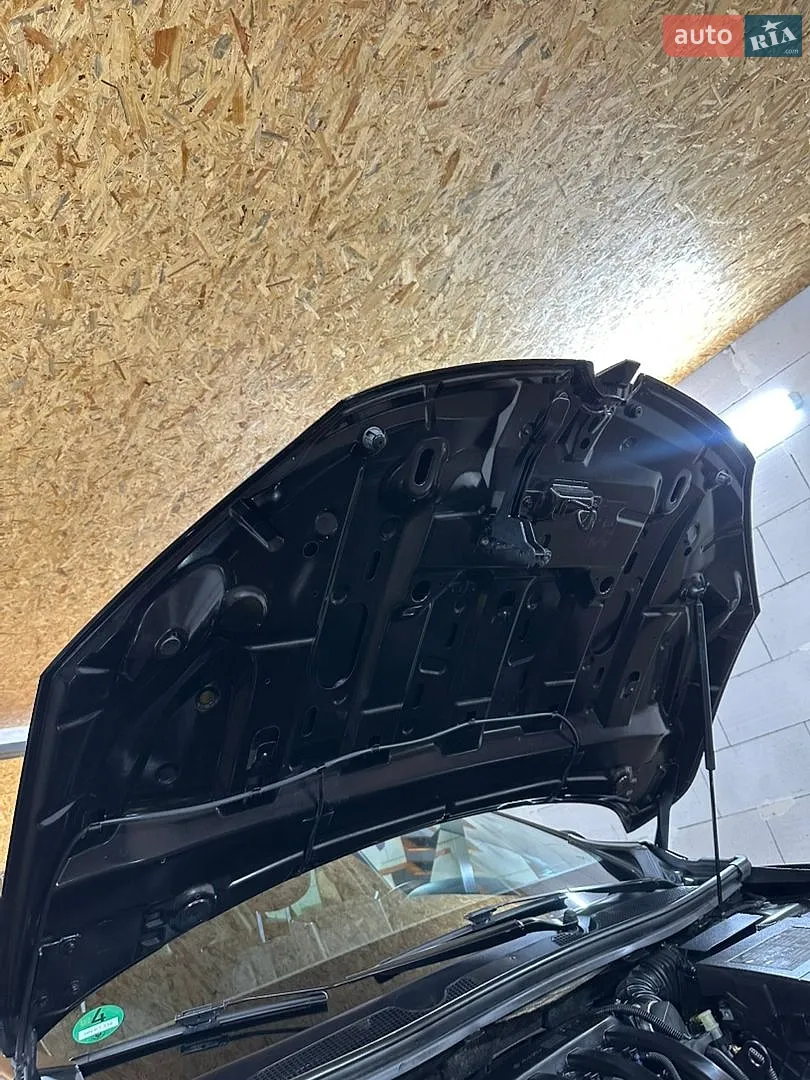 2010 Renault Megane - мініатюра 42