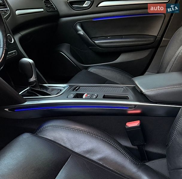 Седан Renault Megane 2017 в Киеве