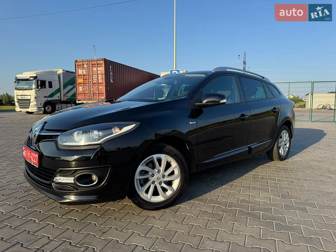 2015 Nissan Qashqai - мініатюра 41