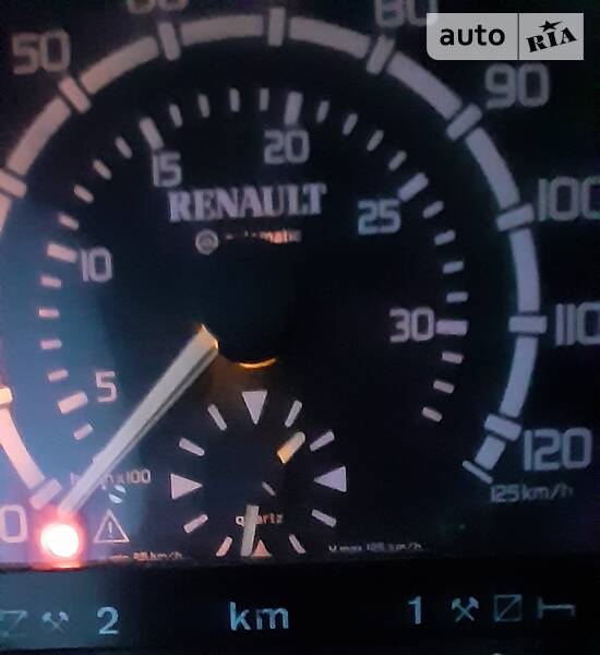 Грузовой фургон Renault Midliner 1999 в Измаиле