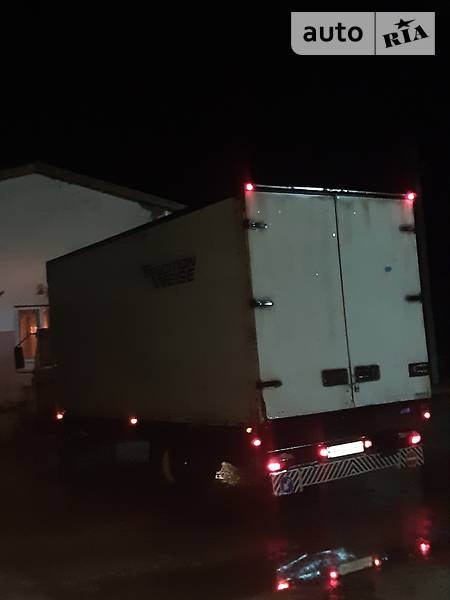 Грузовой фургон Renault Midliner 1999 в Измаиле