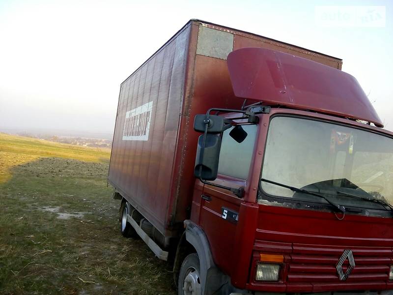 Грузовой фургон Renault Midliner 1993 в Львове