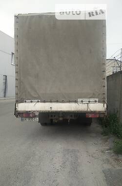 Тентованый Renault Midliner 2000 в 