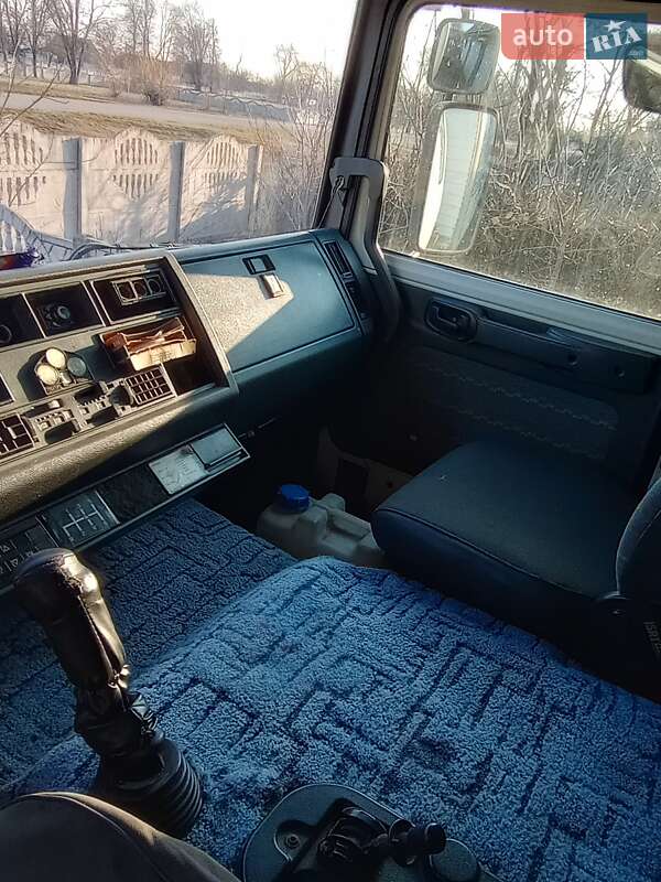 Грузовой фургон Renault Midliner 2000 в Хороле фото 9 Грузовой фургон Renault Midliner 2000 в Хороле