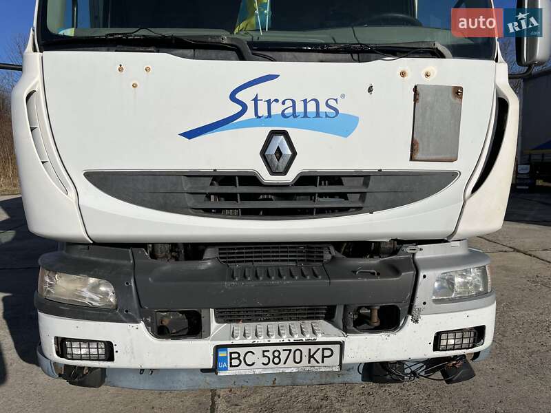 Вантажний фургон Renault Midlum 2012 в Львові