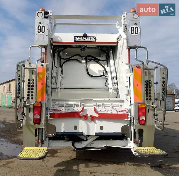 Мусоровоз Renault Midlum 2012 в Луцке