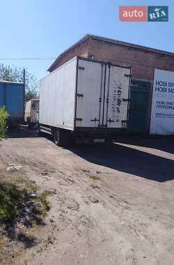 Грузовой фургон Renault Midlum 2004 в 
