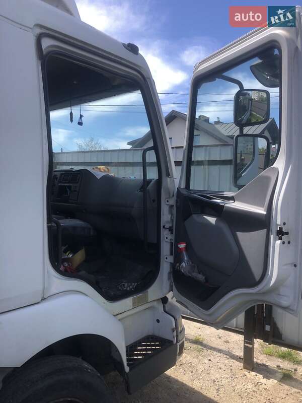 Тентованый Renault Midlum 2006 в Львове