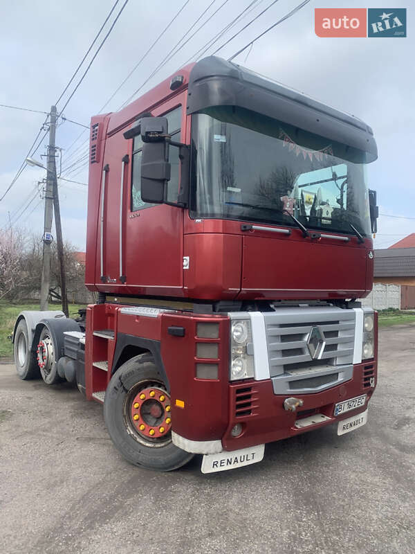 Тягач Renault Midlum 2006 в Полтаві