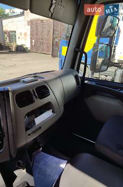 Грузовой фургон Renault Midlum 2012 в 