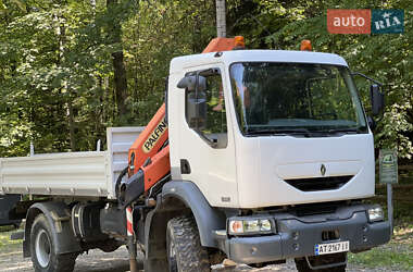 Грузовой фургон Renault Midlum 2003 в 