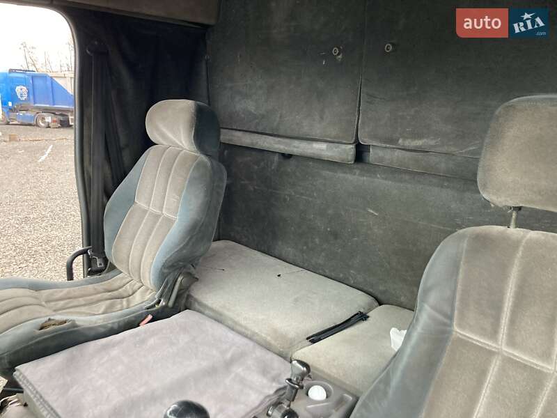 Грузовой фургон Renault Midlum 2002 в Луцке фото 11 Грузовой фургон Renault Midlum 2002 в Луцке