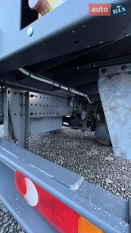 Автовышка Renault Midlum 2010 в Луцке