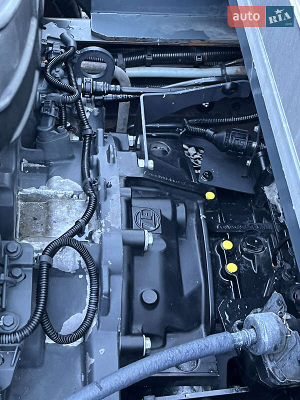 Автовышка Renault Midlum 2010 в Луцке