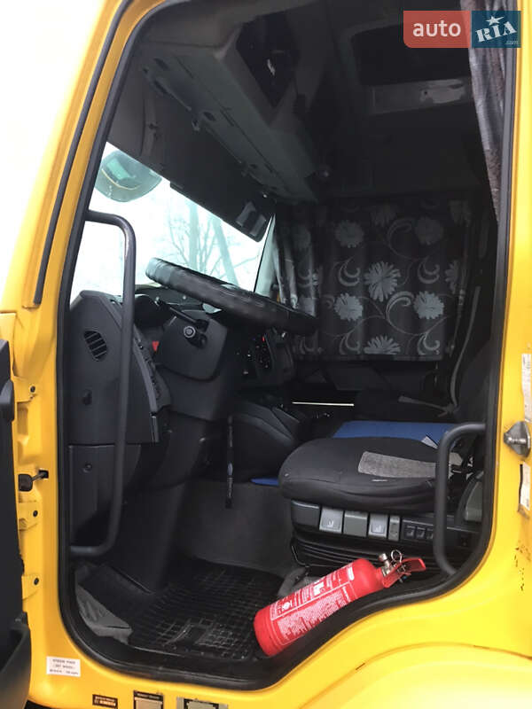 Автовоз Renault Midlum 2011 в Івано-Франківську