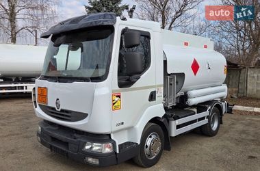 Бензовоз Renault Midlum 2011 в Черновцах