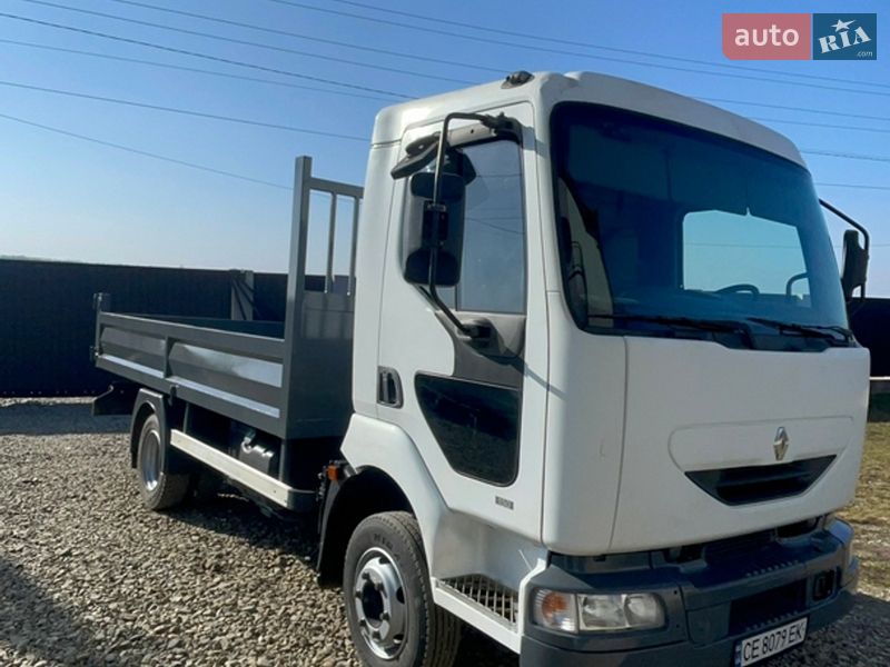 Самосвал Renault Midlum 2001 в Черновцах