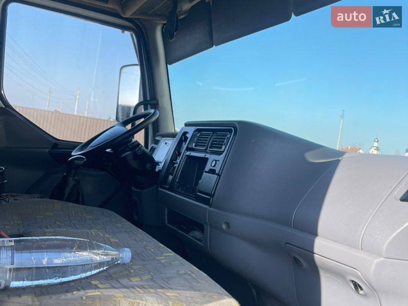 Самосвал Renault Midlum 2001 в Черновцах