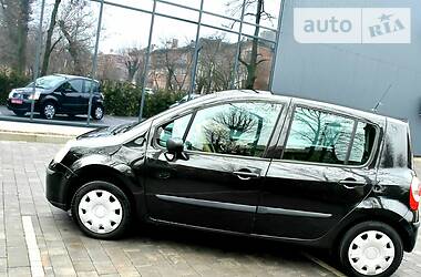 Хэтчбек Renault Modus 2007 в Нововолынске