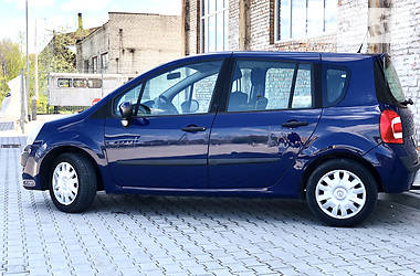 Хэтчбек Renault Modus 2009 в Нововолынске