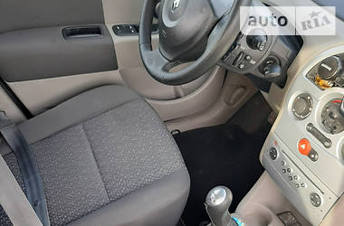 Хэтчбек Renault Modus 2006 в 