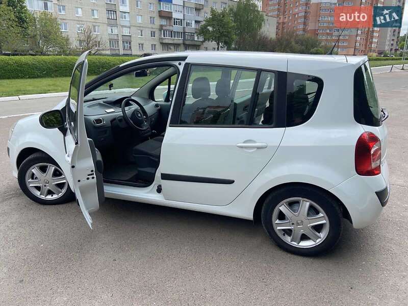 Хэтчбек Renault Modus 2008 в Сумах