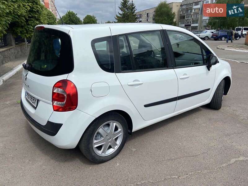 Хэтчбек Renault Modus 2008 в Сумах