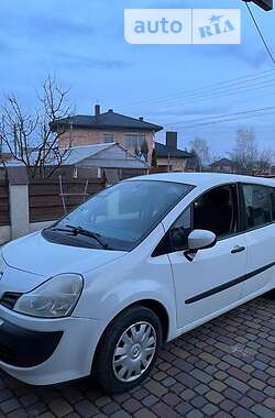 Хэтчбек Renault Modus 2008 в Львове