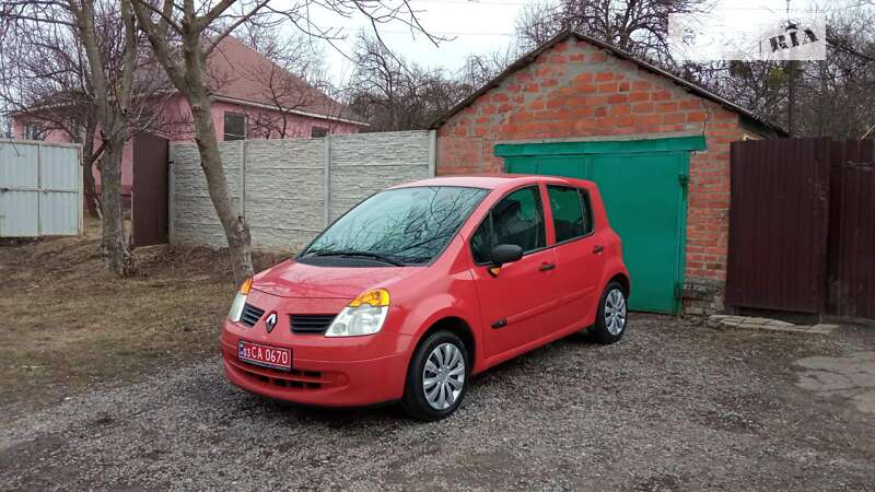 Хэтчбек Renault Modus 2005 в Люботине
