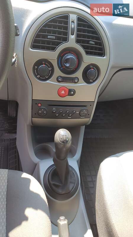 Хэтчбек Renault Modus 2007 в Хмельнике