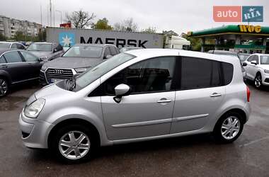 Хэтчбек Renault Modus 2008 в Львове