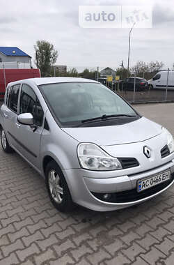 Хэтчбек Renault Modus 2008 в Нововолынске