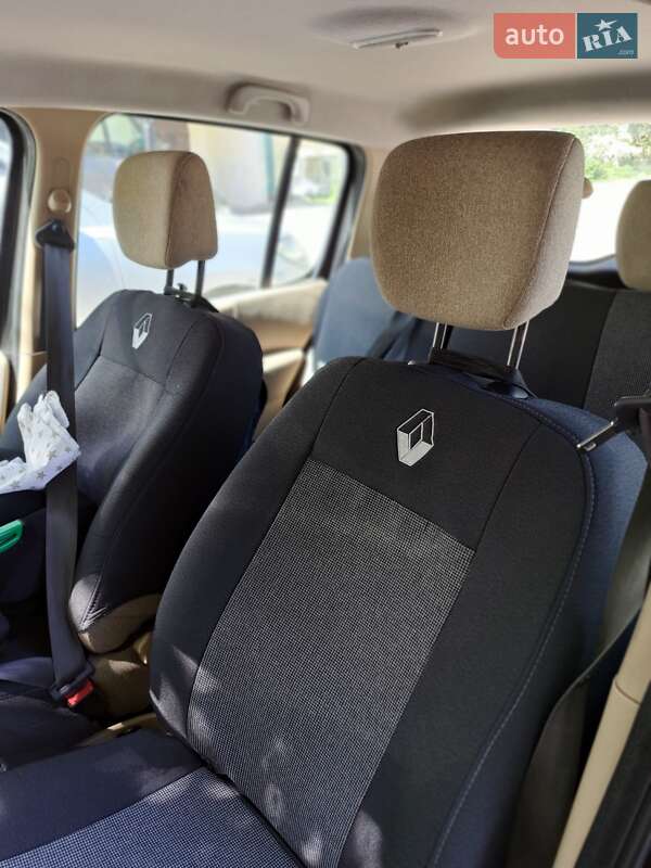 Хэтчбек Renault Modus 2004 в Львове