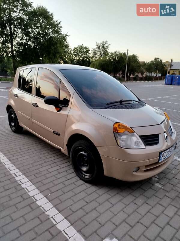 Хэтчбек Renault Modus 2004 в Коломые