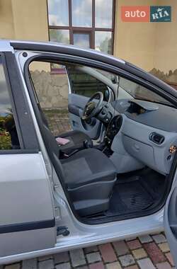 Хэтчбек Renault Modus 2009 в 