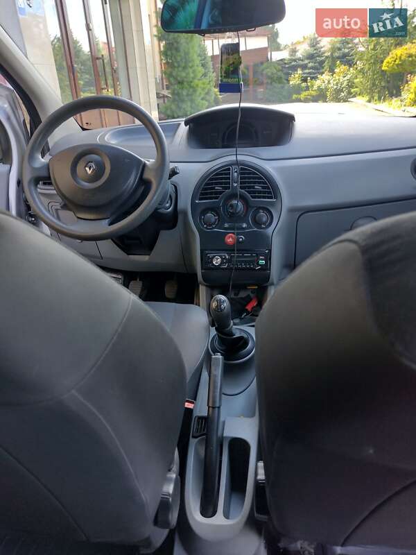 Хэтчбек Renault Modus 2009 в Дубно