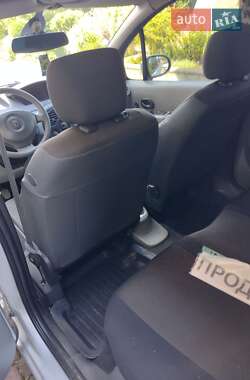 Хэтчбек Renault Modus 2009 в 